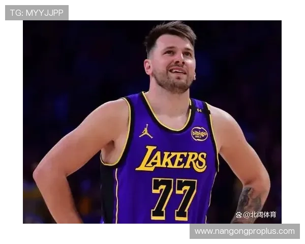 东契奇与亚历山大生死时刻球权博弈 NBA关键回合使用率背后的巨星统治密码
